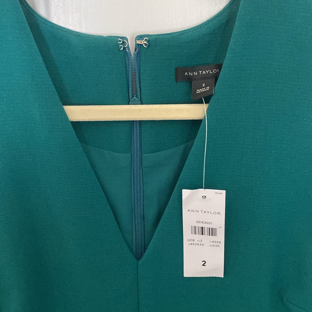 NWT Ann Taylor dress, Size 2 - Picture 2 of 7